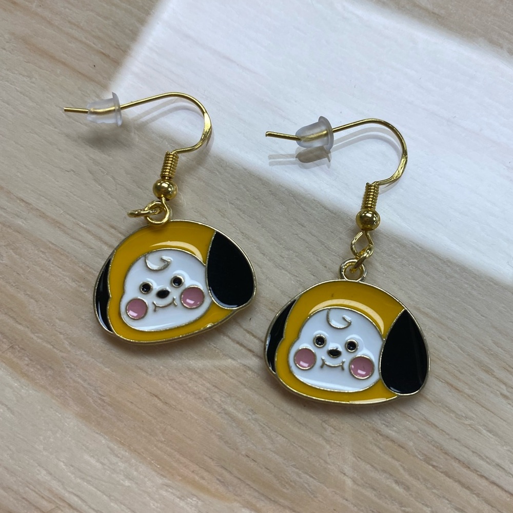 BT21 chimmy earrings 925 stamped gold and yellow
